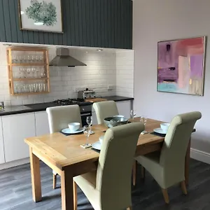 Apartment Holiday Lets -gf Regent Road, Blackpool